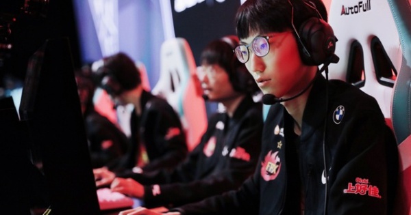 Liên Minh Huyền Thoại