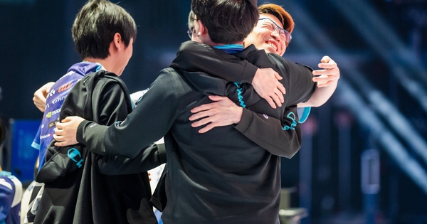 Liên Minh Huyền Thoại