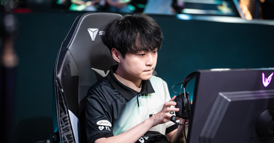 Từng là vua LCK một thời, cựu vương CKTG lộ hình ảnh khiến fan xót xa