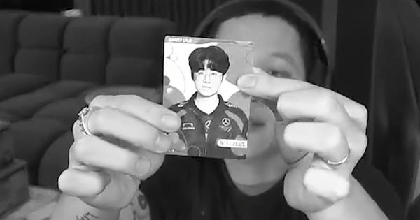 Thầy Giáo Ba phản ứng trước tin chuyển nhượng Zeus - Doran nhưng cũng là cảm xúc của fan T1