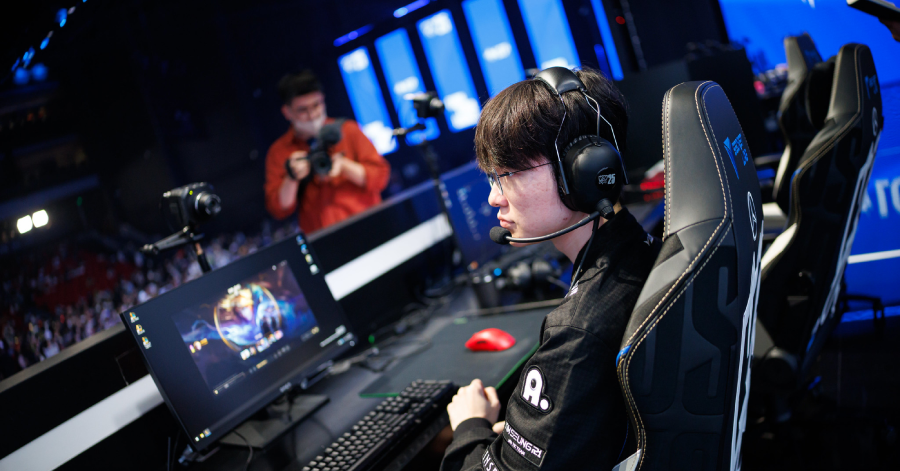 Chỉ có duy nhất SKT T1 từng làm được một chiến tích "vô tiền khoáng hậu" trong lịch sử CKTG