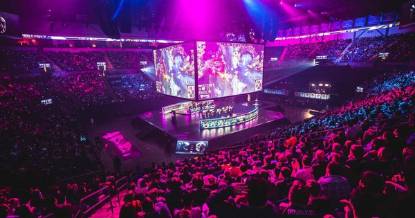 Liên Minh Huyền Thoại