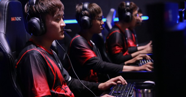 Liên Minh Huyền Thoại