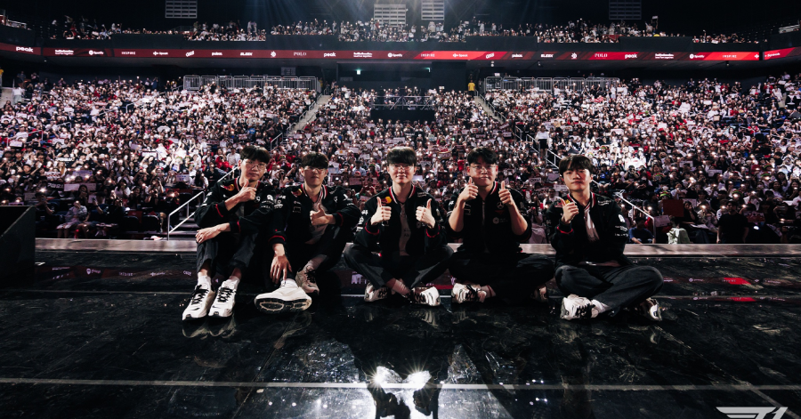 Cả fan và tuyển thủ T1 đều đang bắt đầu nghĩ đến mục tiêu "không tưởng"