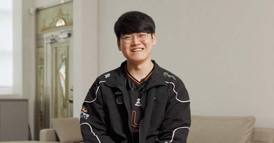 Gumayusi lần đầu nói về cảm giác khi ngồi dự bị khiến fan càng thêm xót xa