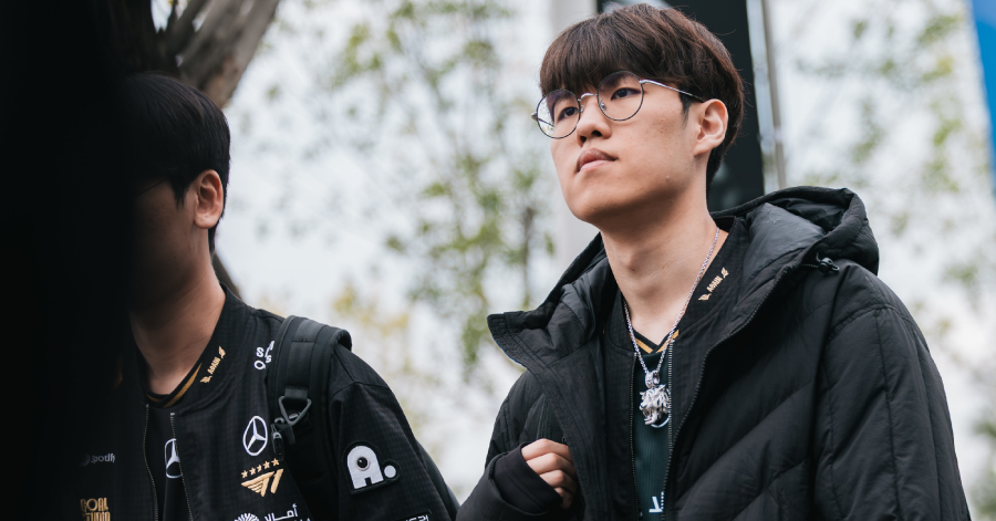 Riot hé lộ đội hình mạnh nhất CKTG 2025 nhưng càng xoáy vào sai lầm của T1