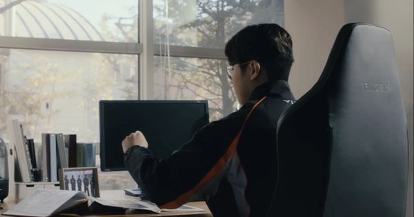 Thầy giáo Ba, Văn Tùng... bị tổng tấn công, nguyên nhân từ cái tên quen thuộc