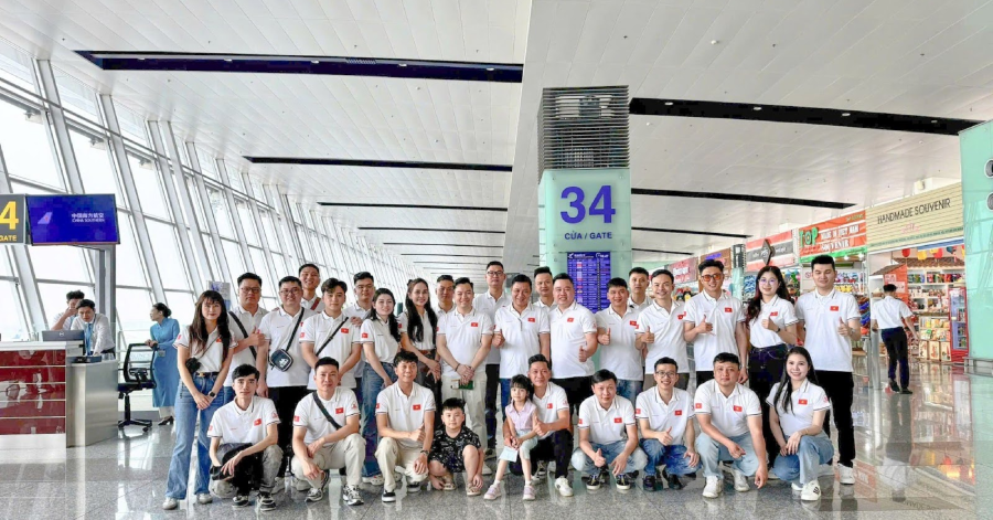 AoE Việt Nam làm nên lịch sử: 5 chung kết, 2 cúp sớm trên xứ tỷ dân