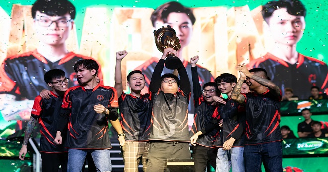 Phá dớp 'vua về nhì', HQ Esports đăng quang ngôi vô địch giải đấu Yomost VFL Summer 2022