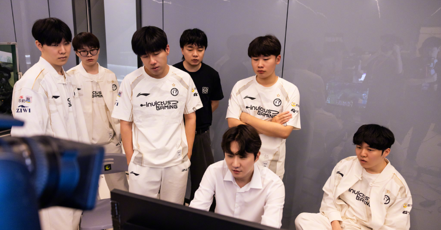 Nghi vấn LPL tung "sức mạnh tình bạn" để vô địch CKTG 2025