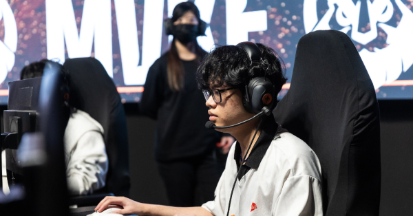 Liên Minh Huyền Thoại