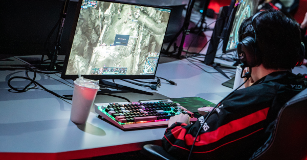 Liên Minh Huyền Thoại