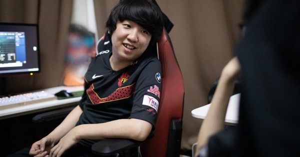 Liên Minh Huyền Thoại