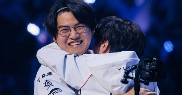 Liên Minh Huyền Thoại