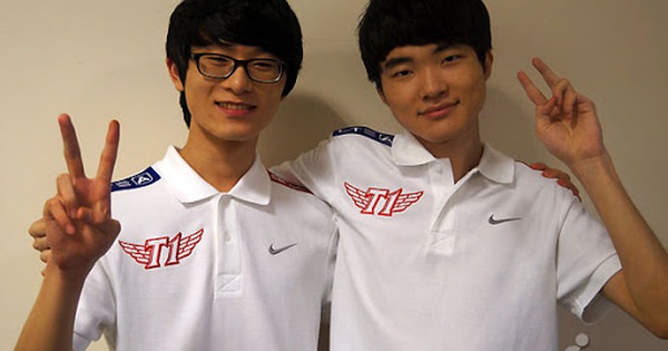 Liên Minh Huyền Thoại