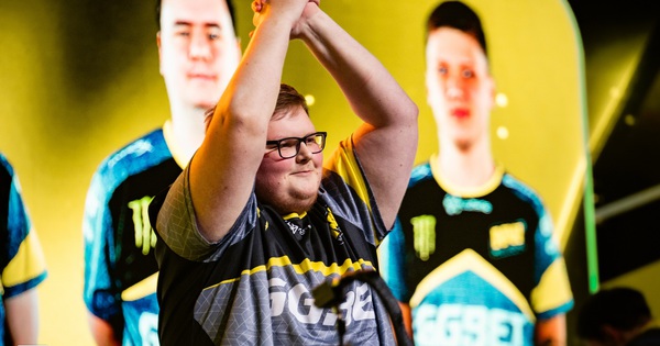 IGL của Na`vi CS:GO chia sẻ về cuộc sống thời COVID-19: 'Mọi ngày đều giống nhau và bạn dần trở thành một con robot'