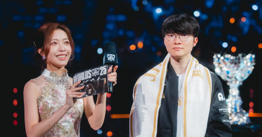 Loạt mỹ nhân "hâm nóng" trận chung kết CKTG 2025, nữ BLV gợi cảm cũng được "phá dớp"