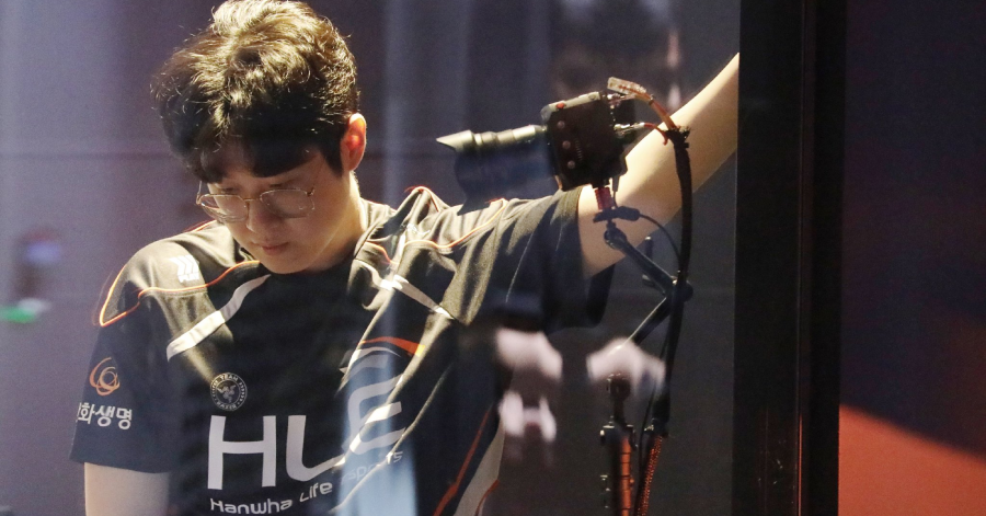 Cộng đồng LMHT chỉ thẳng bản chất vụ bug T1 - HLE