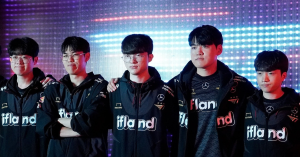 Liên Minh Huyền Thoại