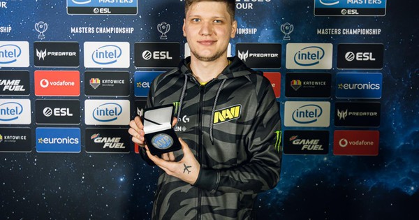 MVP s1mple tiết lộ Boombl4 và HLV B1ad3 chính là những con người đứng đằng sau thành công của Na`Vi