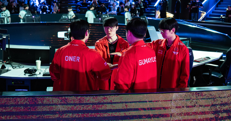 Liên Minh Huyền Thoại