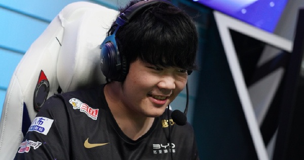 Liên Minh Huyền Thoại