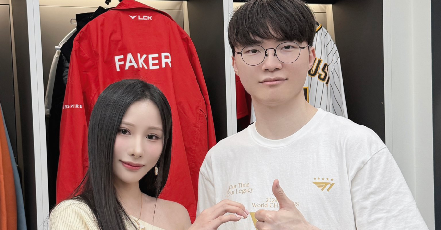 Người đẹp quyến rũ nhất làng cosplay cũng không khiến Faker "động lòng"