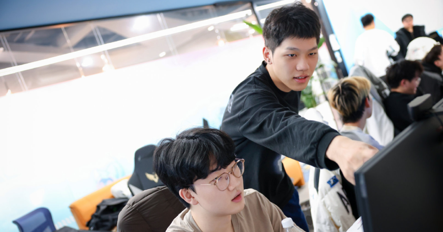 Cựu HLV RNG bất ngờ phát biểu tiêu cực về Viper sau loạt trận ra mắt LPL