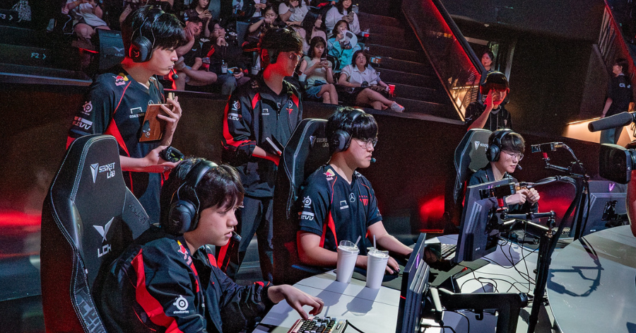 Liên Minh Huyền Thoại