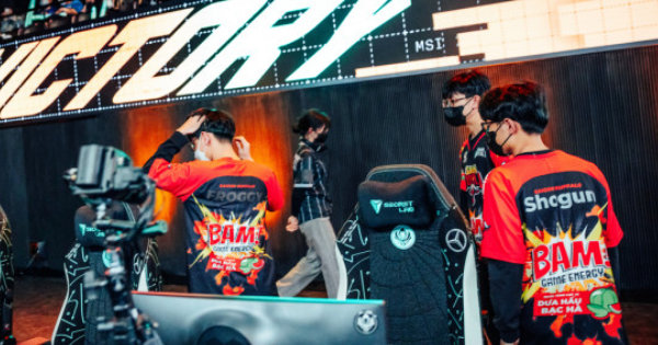 Liên Minh Huyền Thoại