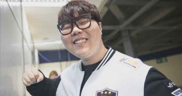 Liên Minh Huyền Thoại