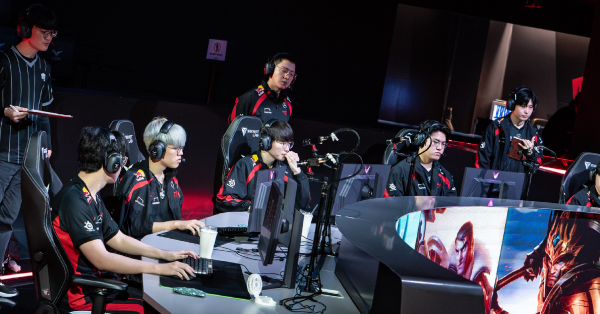 Liên Minh Huyền Thoại