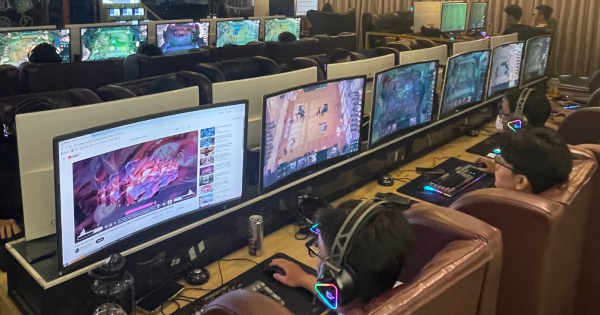 Cuối tuần đi đâu, chơi gì: Ôn lại kỷ niệm cùng loạt chuỗi Cybercore Gaming huyền thoại