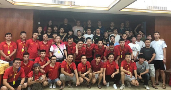 Đã đến lúc cần có một quy chuẩn để đánh giá Top 1 trong AoE ?