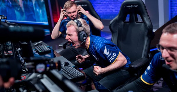 Liên Minh Huyền Thoại