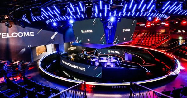 Liên Minh Huyền Thoại