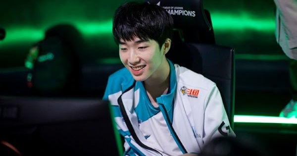 Liên Minh Huyền Thoại