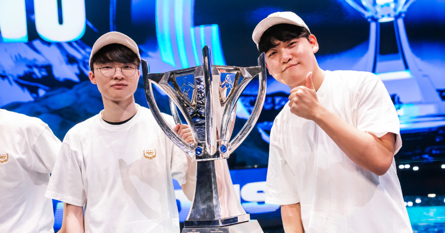 Liên Minh Huyền Thoại